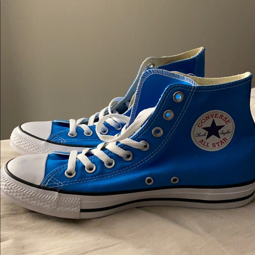 Brand new never worn, Uni sex